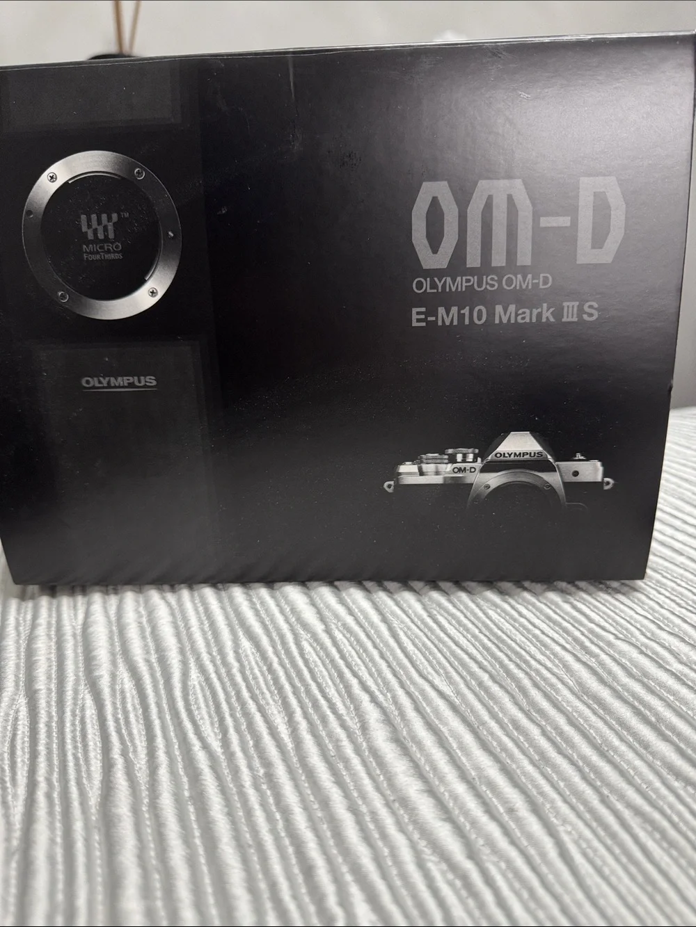 Olympus OM-D E-M10 Mark III S Perfect